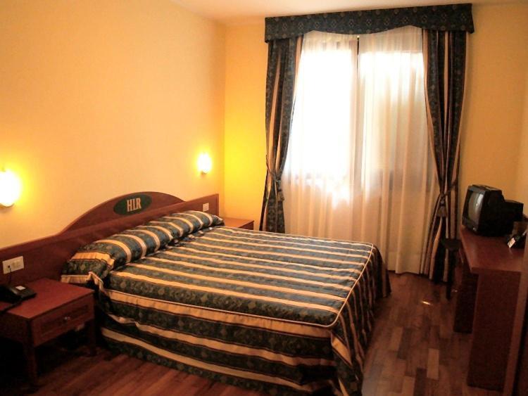 Hotel Ristorante La Rampina Vimodrone Room photo